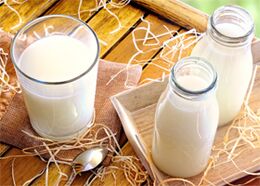 Kefir, which contains one percent fat, is the main and essential product of the kefir diet