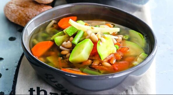 Vegetable soup - a simple first course in the menu of the Maggi diet